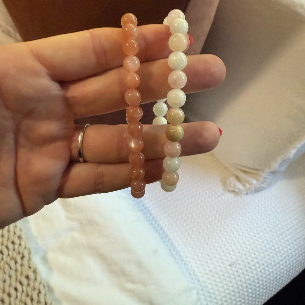 Elegant Beaded Bracelet Set - Peach and White Crystal